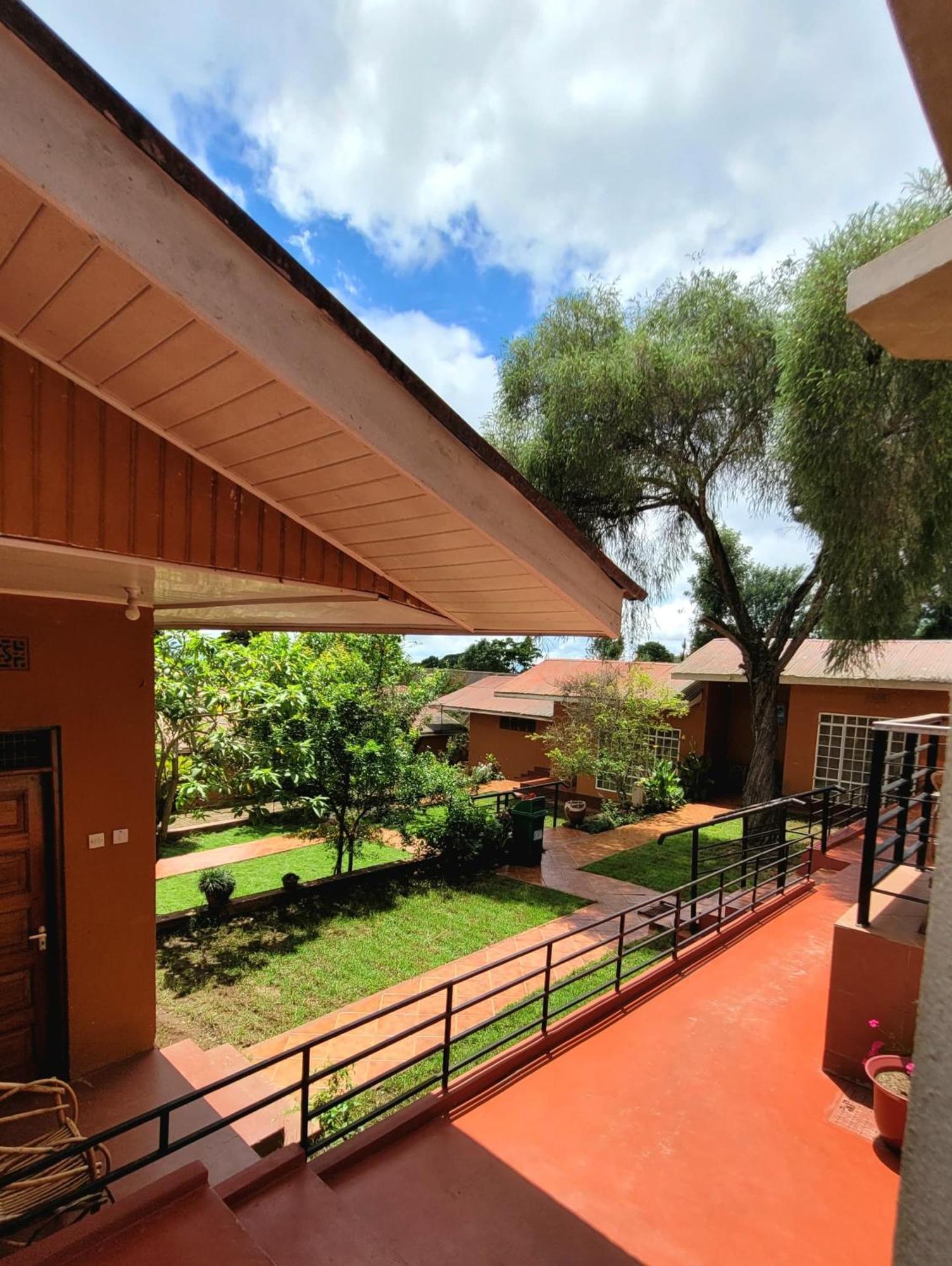 Babylon Lodge Marangu Luaran gambar